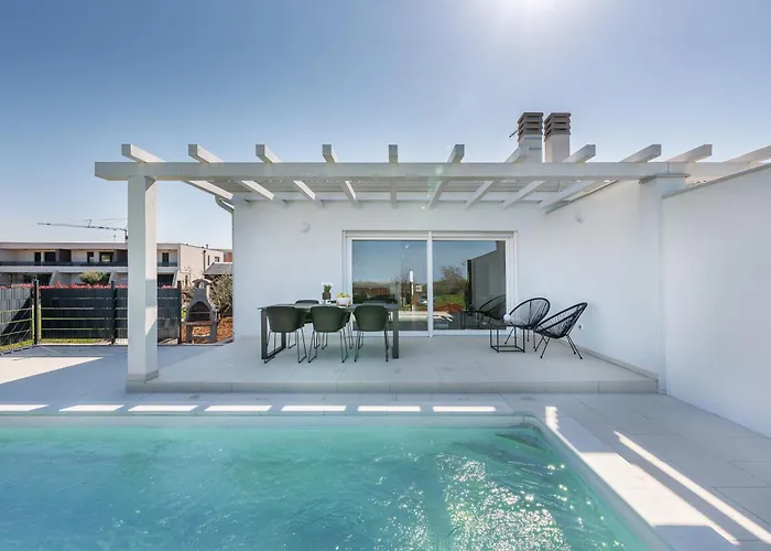 Kuca Za Odmor Finida Vila Umag